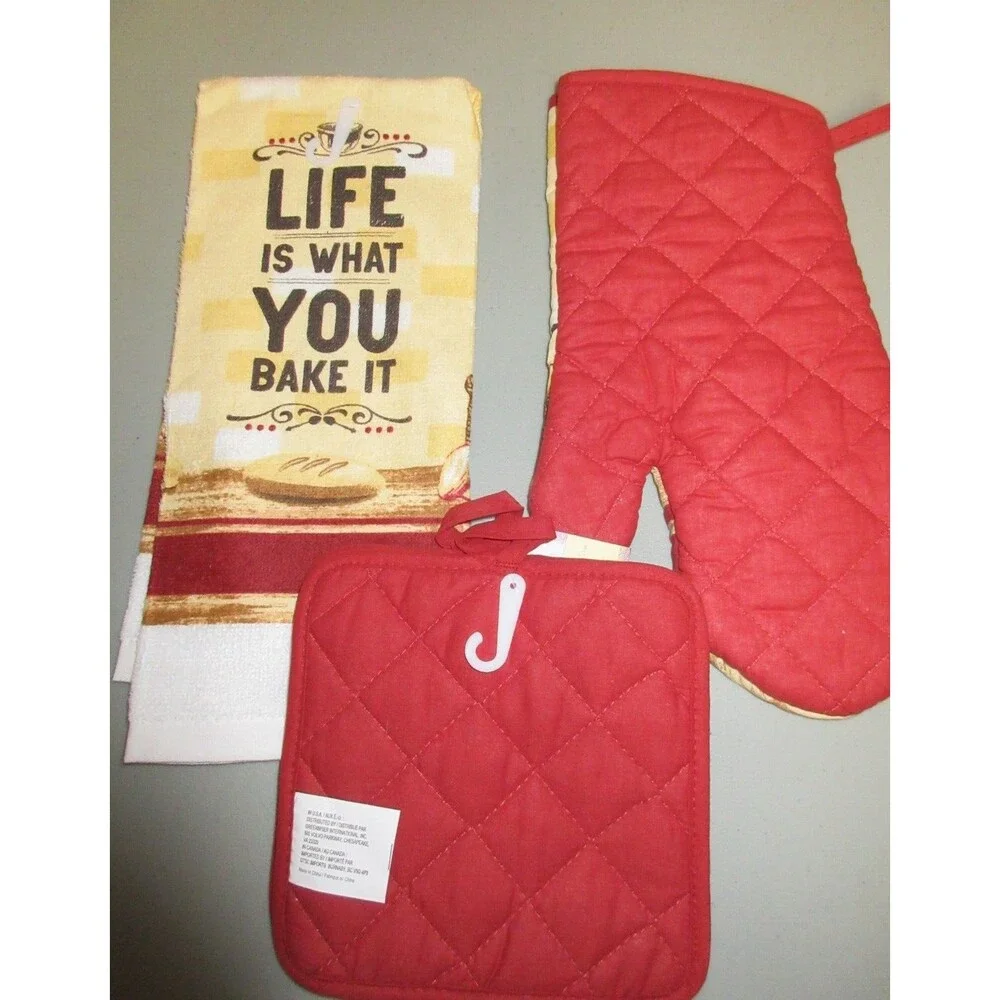 Kitchen Towel Set 4 Piece - Pot Holders, Oven Mitt and Cotten Kitchen Towel SET